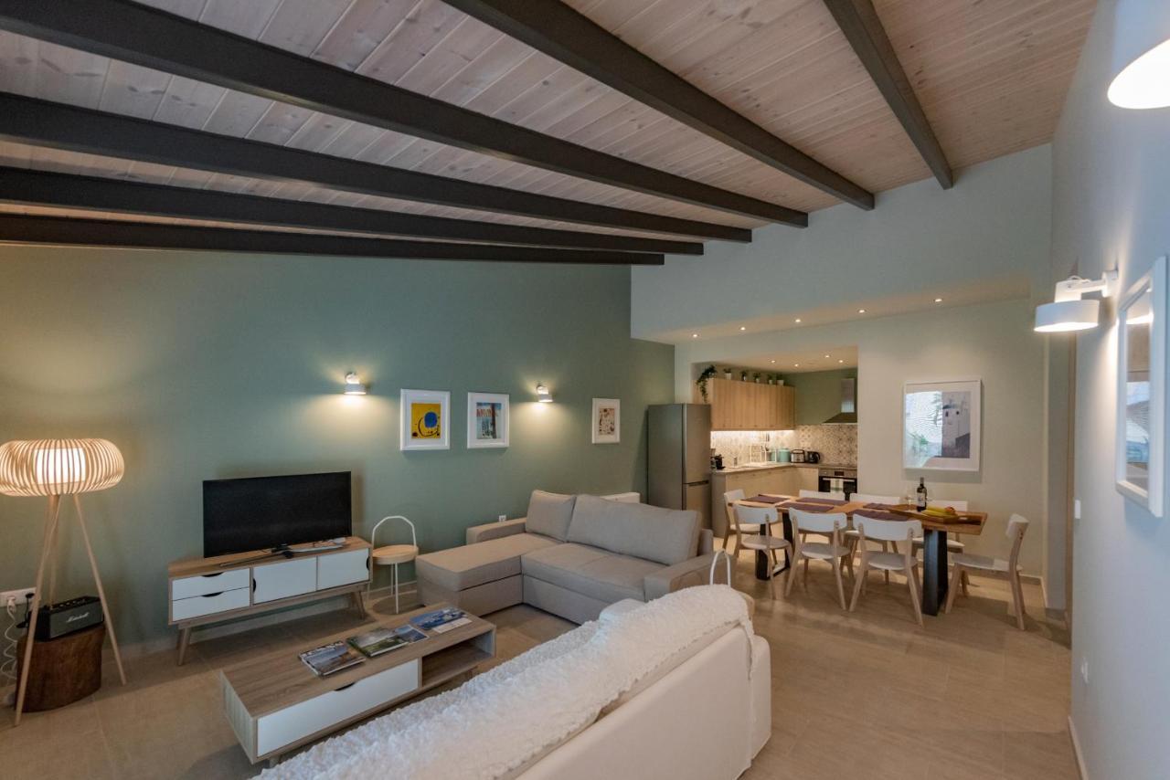 Linas Home - Kalamata Mediterranean Villas 외부 사진